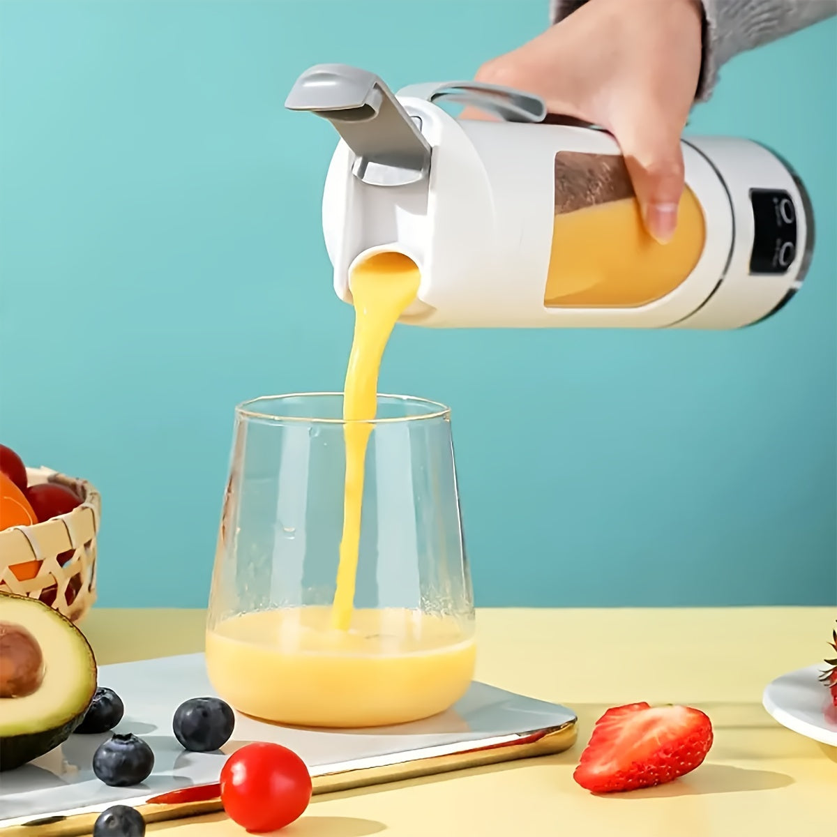 Portable USB-Rechargeable Blender & Juicer - Easy Clean, Perfect for Fruit & Vegetable Drinks, Milkshakes